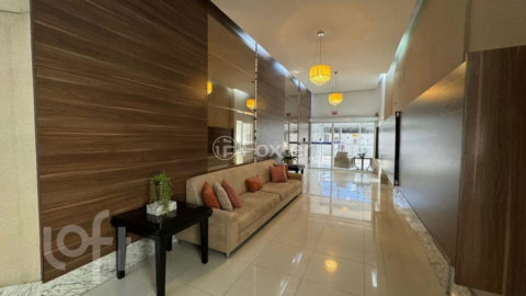 Image 32 - 1005116