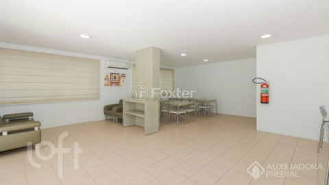 Image 32 - 1005118