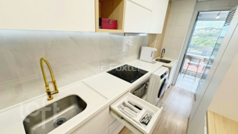 Image 3 - 1005120