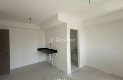 Image 2 - 1005157