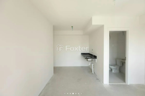 Image 5 - 1005157
