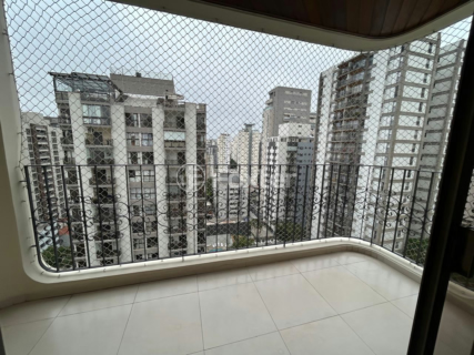 Image 8 - 1005158