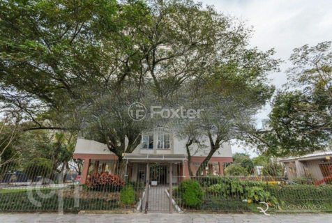 Image 29 - 1005165