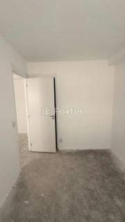 Image 4 - 1005166
