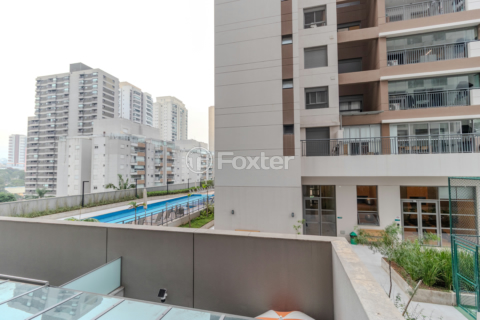 Image 8 - 1005177