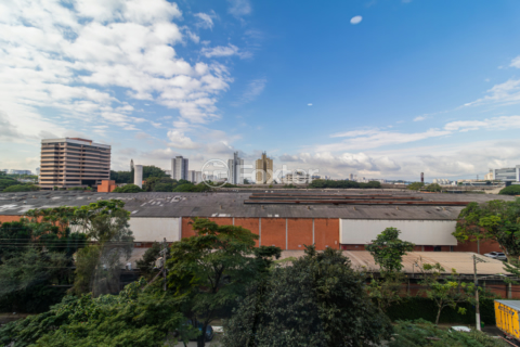 Image 3 - 1005195