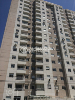 Image 43 - 1005206