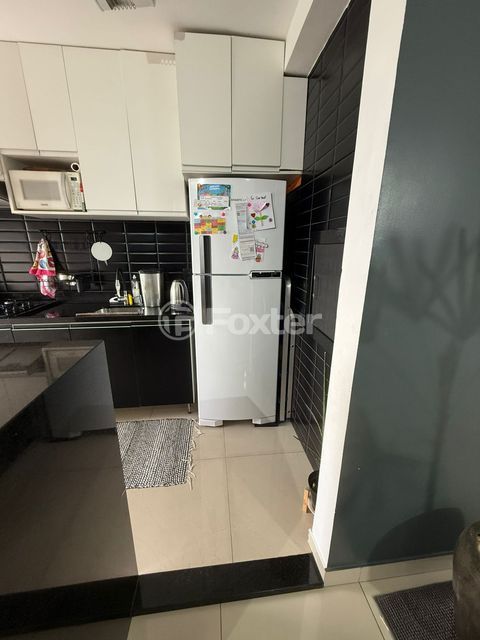 Image 2 - 1005229