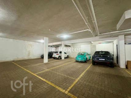 Image 32 - 1005255