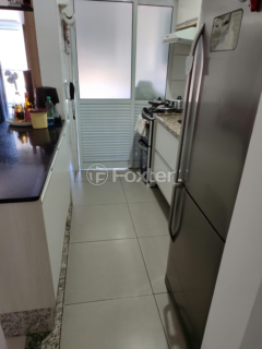 Image 3 - 1005256