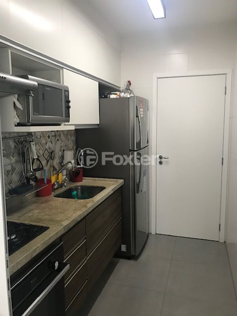 Image 3 - 1005394
