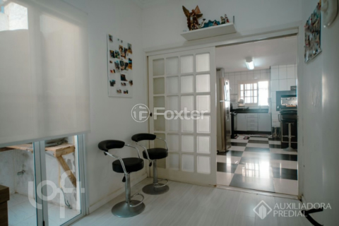 Image 39 - 1005515