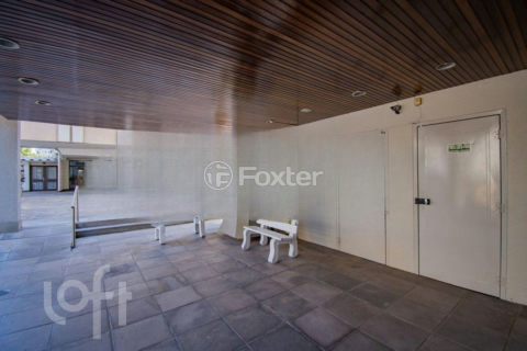 Image 30 - 1005551