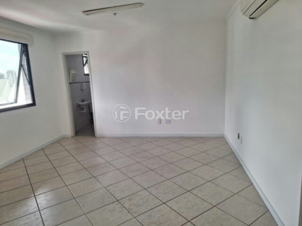 Image 2 - 1005566