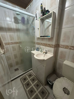 Image 9 - 1005572