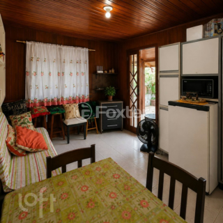 Image 4 - 1005639