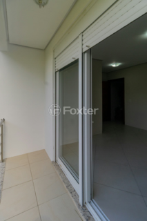 Image 38 - 1005650