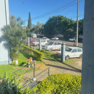 Image 3 - 1005698