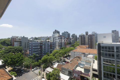 Image 15 - 1005732