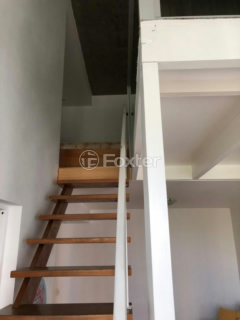 Image 6 - 1005795