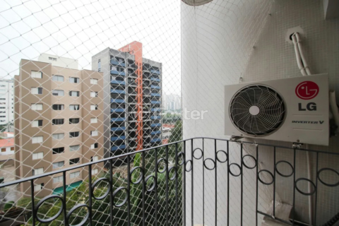 Image 5 - 1005808