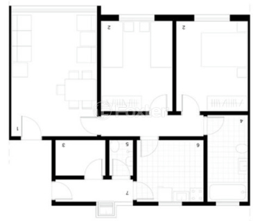 Image 28 - 1005814