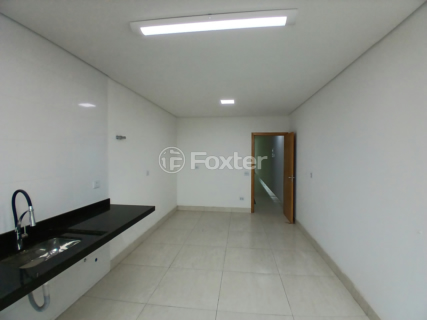 Image 4 - 1005839