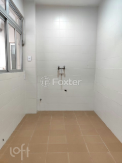 Image 7 - 1005864
