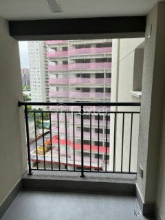 Image 11 - 1005896