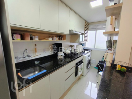 Image 4 - 1005913