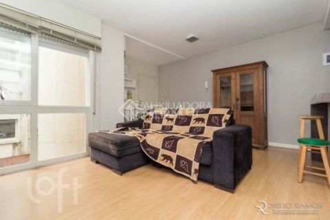Image 3 - 1005915