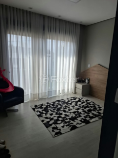 Image 19 - 1005964