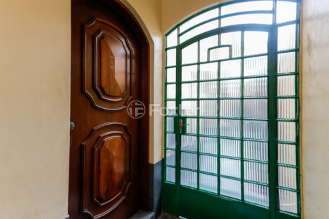 Image 34 - 1006080
