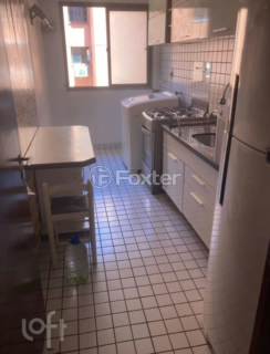Image 3 - 1006089