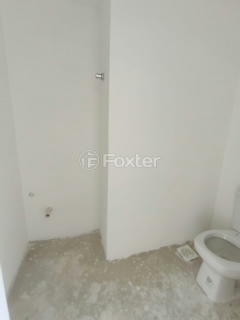 Image 6 - 1006099