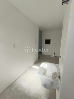 Image 4 - 1006099