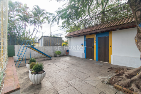 Image 41 - 1006156