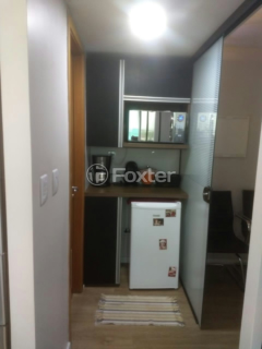 Image 6 - 1006163
