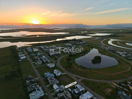 Image 4 - 1006232