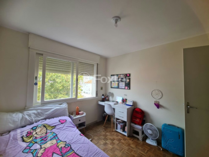 Image 8 - 1006285