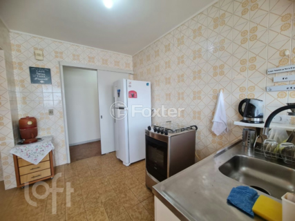 Image 7 - 1006285