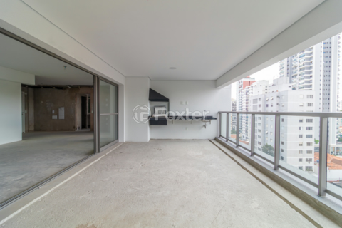 Image 4 - 1006297