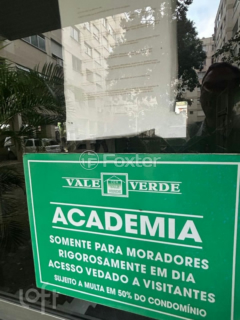 Image 19 - 1006317