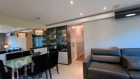 Image 3 - 1006321