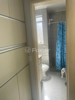 Image 11 - 1006327
