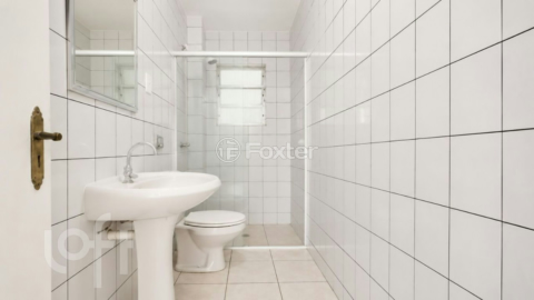 Image 3 - 1006343