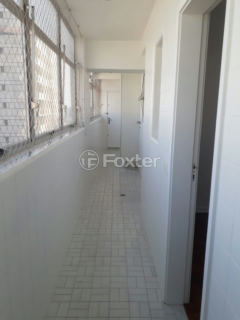 Image 10 - 1006354
