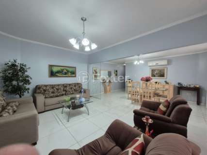 Image 3 - 1006381