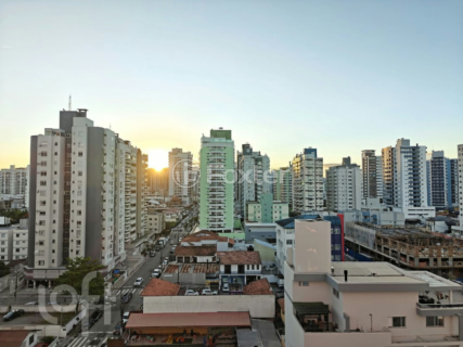 Image 3 - 1006431