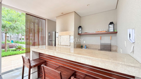 Image 31 - 1006433
